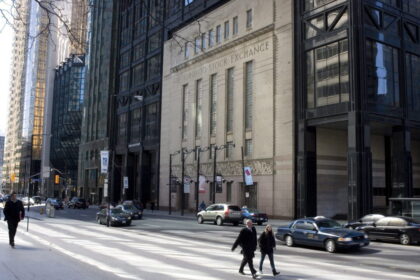 canada’s-trade-deficit-widens-in-february-amid-record-imports