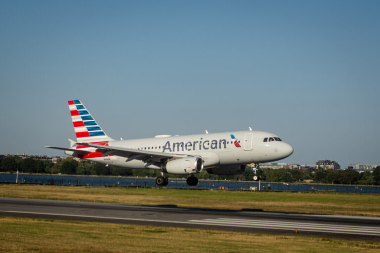 faa-proposes-fines-against-american-airlines,-southwest-over-drug-testing-failures