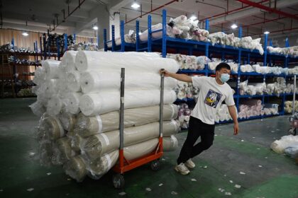 china’s-textile-hubs-strained-as-rising-oil-costs-and-falling-orders-squeeze-factories