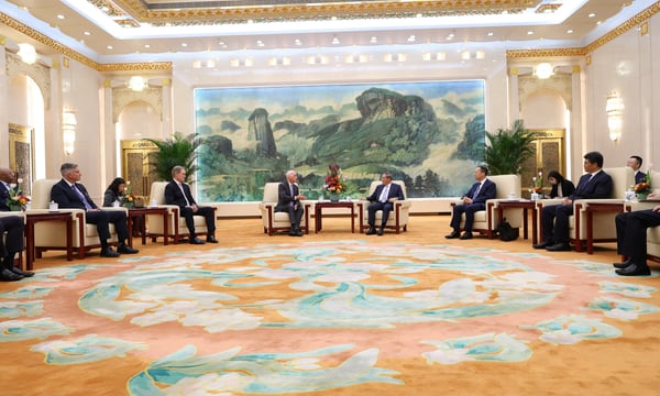 what-the-engagement-debate-misses:-visiting-china-is-not-the-same-as-understanding-it