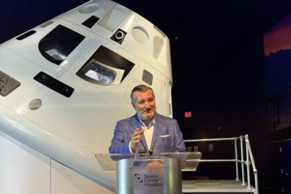 lawmakers-celebrate-successful-artemis-ii-moonshot