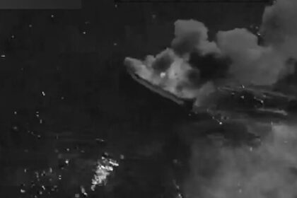 us-military-destroys-suspected-drug-boats-in-pacific-ocean,-killing-5