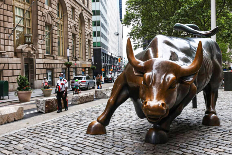 wall-street-sinks-at-opening-bell-as-iran-talks-fail;-oil-surges-above-$100