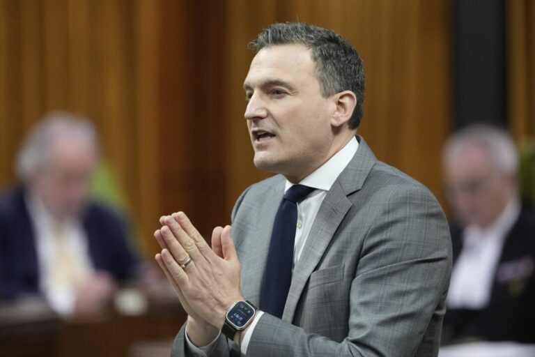 canadian-banks,-regulators-discussed-mythos-ai,-minister-to-meet-with-anthropic