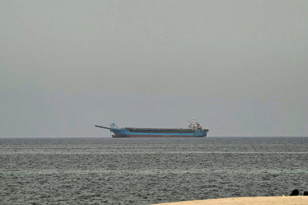 china-suffers-heavy-blow-as-us-blocks-iranian-ports:-analysts