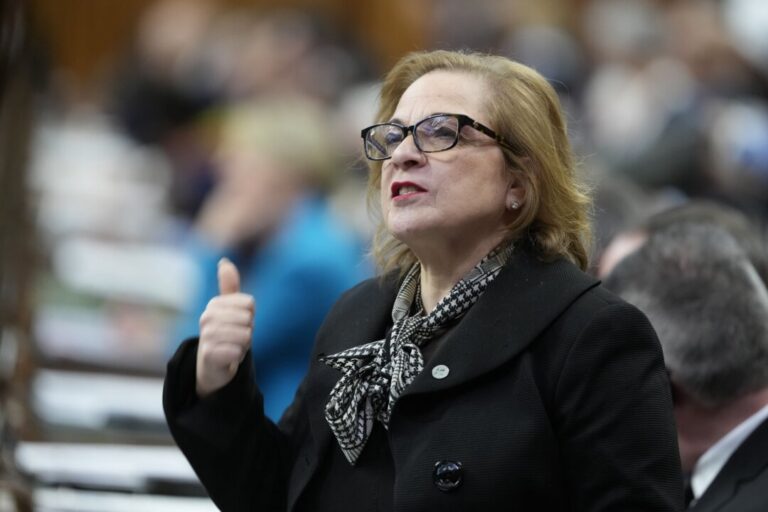 immigration-minister’s-spokesperson-defends-strict-new-timelines-for-refugee-claims