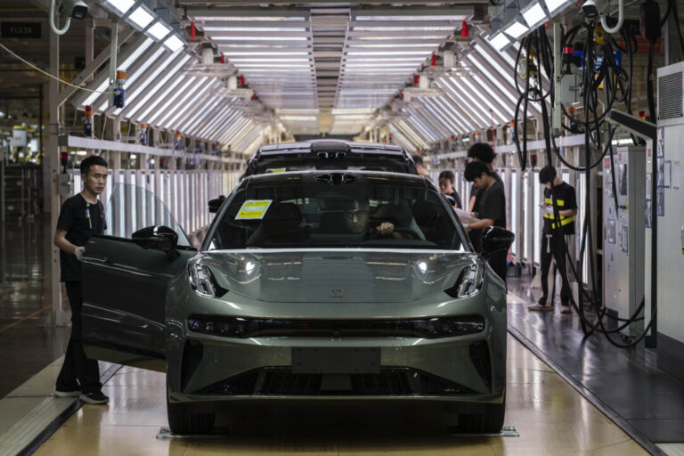 what-are-the-odds-chinese-evs-are-made-with-forced-labour,-and-would-cbsa-block-shipments-to-canada?