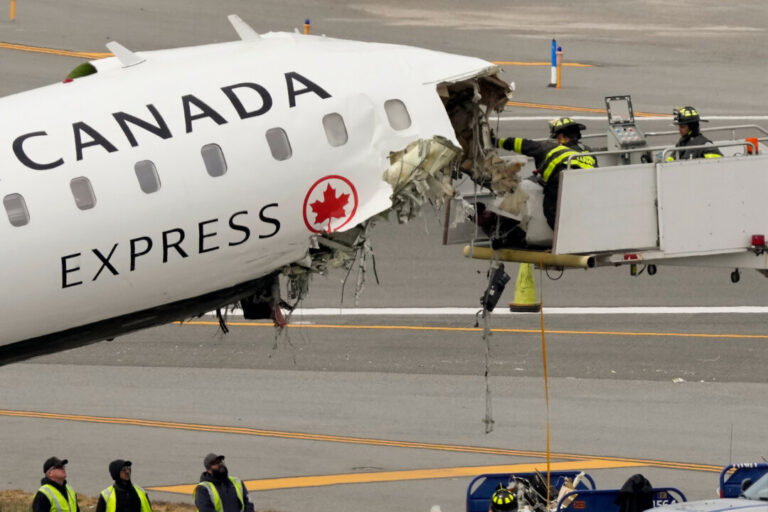 flight-attendant-ejected-during-laguardia-air-canada-crash-‘grateful-to-be-alive’
