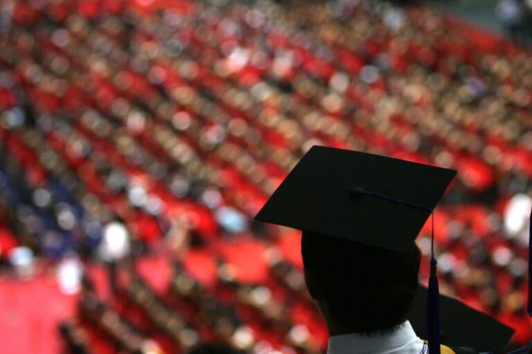 canada-renews-funding-for-china-student-exchange-program-that-requires-allegiance-to-communist-regime