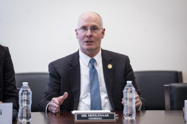 house-committee-chair-condemns-chinese-threat-campaign-after-canceled-shen-yun-performance