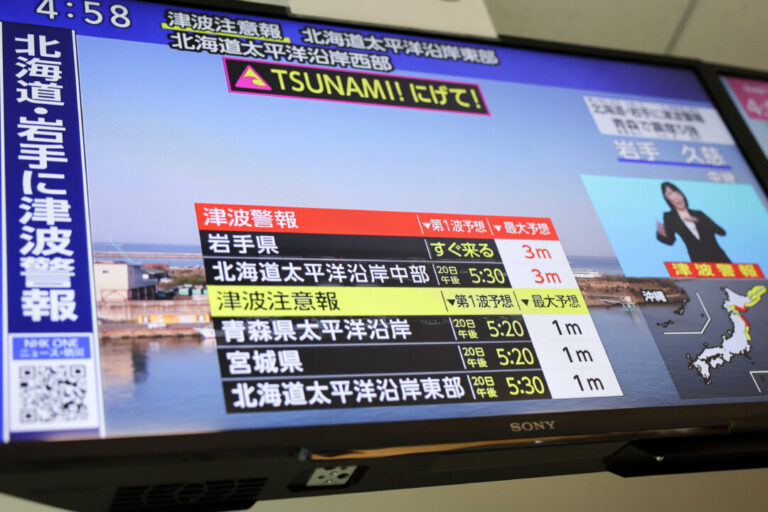 powerful-earthquake-off-northern-japan-triggers-tsunami-warnings,-evacuations