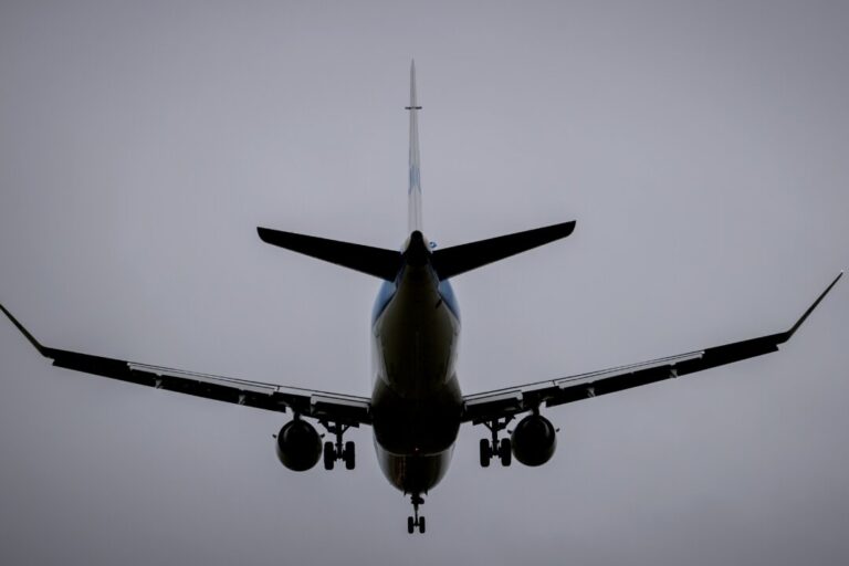 europe-has-5-months-supply-of-jet-fuel,-dutch-government-says