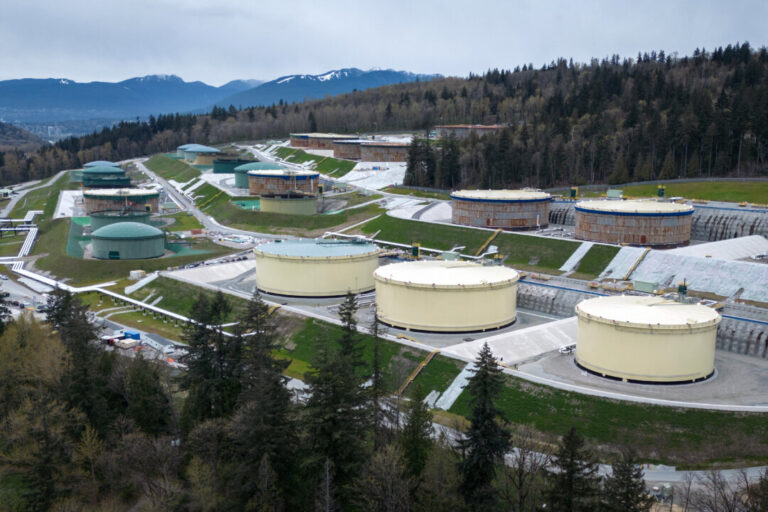 alberta-signs-deal-with-south-korea-to-waive-crude-oil-tariffs