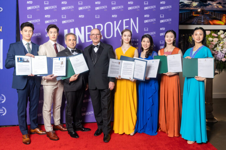 canadian-premiere-of-‘unbroken:-the-untold-story-of-shen-yun’-documentary-lauded-by-mps