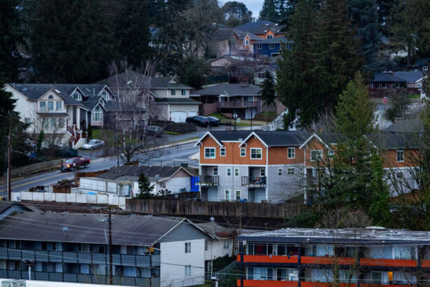 some-homes-still-sell-quickly-while-others-stagnate,-zillow-says