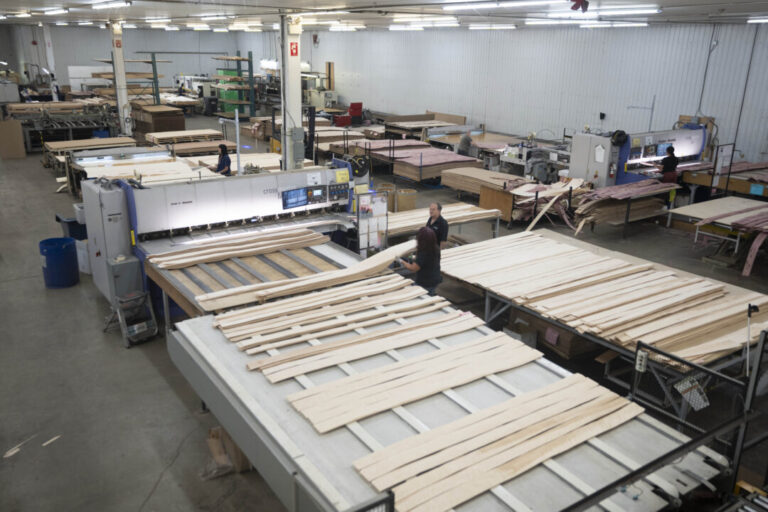 canadian-manufacturers-call-for-tariffs-on-global-imports-of-wood-products
