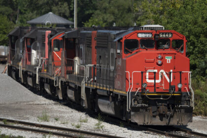 iran-war-offers-‘near-term-benefits’-to-cn-rail-as-demand-for-energy,-potash-rises