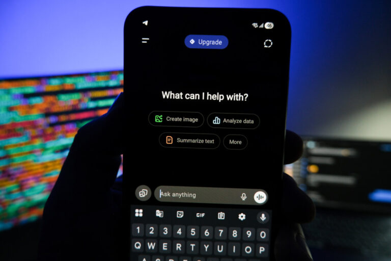 young-canadians-call-for-rules-to-make-chatbots-less-addictive,-clearly-label-ai-content:-report