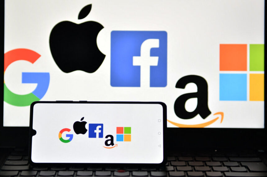 big-tech-posts-strong-earnings-as-ai-spending-pressures-cash-flow