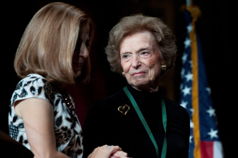 gap-cofounder-doris-fisher-dies-at-94;-helped-grow-jeans-store-into-fashion-powerhouse