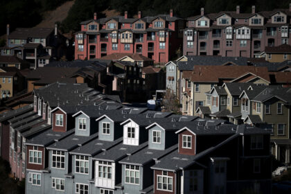 multi-generational-households-on-the-rise,-with-california-leading-the-way,-report-finds