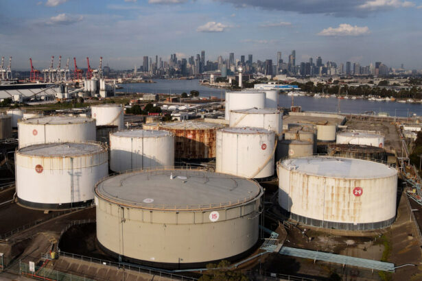 labor-pledges-$10-billion-fuel-security-package,-expanding-domestic-reserve