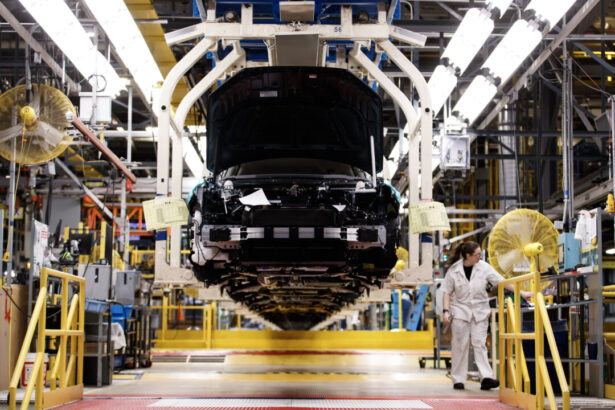 honda-cancels-plans-to-build-$15-billion-electric-vehicle-factory-in-canada:-report