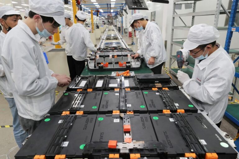 ev-adoption-risks-a-china-controlled-battery-crisis