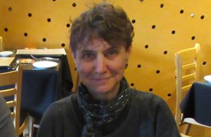 professor-derails-hoax-interview-after-she-turns-camera-on-crew