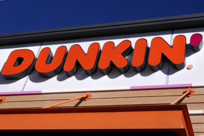 dunkin’-donuts-returning-to-canada