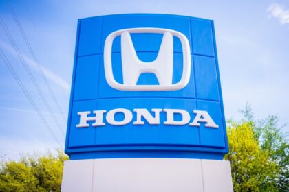 honda-suspends-parts-of-electric-vehicle-expansion-after-nearly-$10-billion-loss