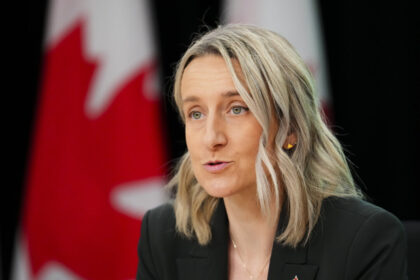 26-‘low-risk’-air-passengers-contacted-as-canada-takes-‘precautionary-approach’-to-hantavirus-outbreak