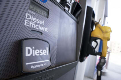 rcmp-investigate-theft-of-5,000-litres-of-fuel-from-edmonton-area-gas-station