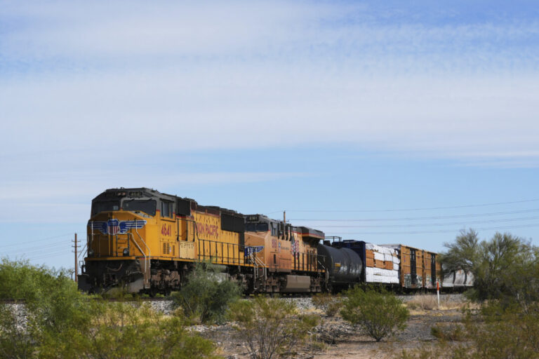wave-of-rail-mergers-‘inevitable’-if-takeover-bid-approved,-says-cpkc-chief-exec