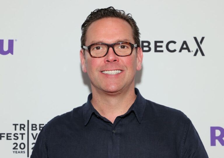 james-murdoch-buys-new-york-magazine,-vox.com