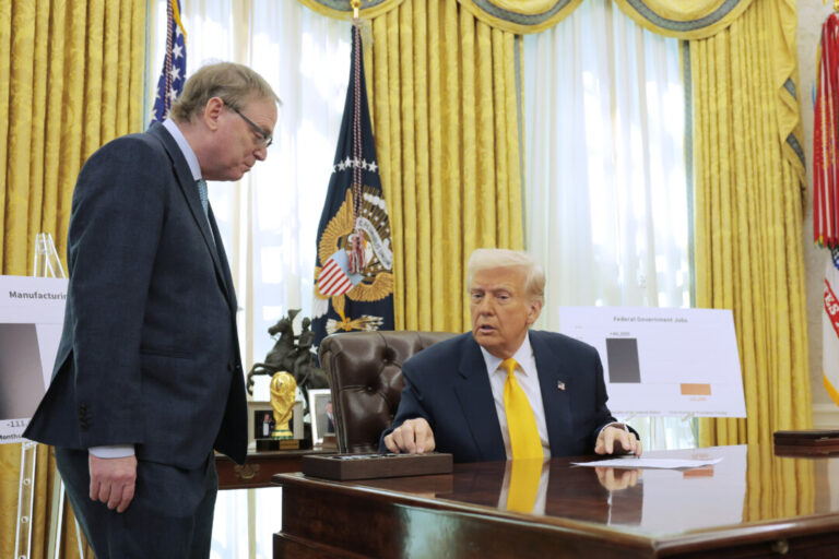 white-house-officials-say-trump-had-‘real-concerns’-with-top-labor-official-before-firing-her