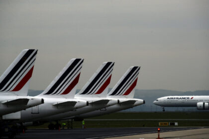 flight-bound-for-the-us-forced-to-land-in-montreal-due-to-ebola-travel-restrictions