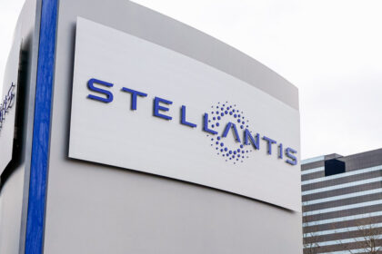 stellantis-to-refocus-on-ram,-jeep-in-$70-billion-turnaround-push