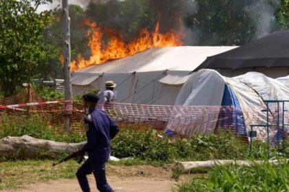crowd-sets-ebola-treatment-center-ablaze-in-congo-amid-dispute-over-dead-body