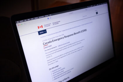 8-people-charged-in-‘sophisticated’-cra-identity-and-cyber-fraud-scheme:-rcmp