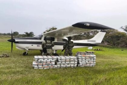 us-forces-interdict-aircraft-with-over-600-kilograms-of-cocaine