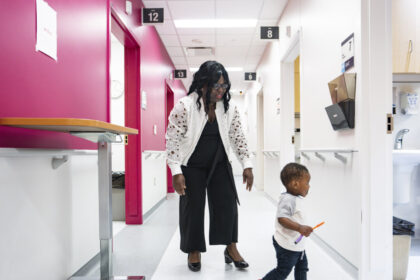 best-of-times,-worst-of-times:-montreal-clinic-cares-for-pregnant-women-with-cancer