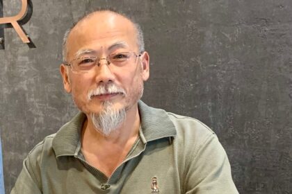 chinese-dissident-escapes-to-south-korea-on-rubber-boat,-aims-to-reunite-with-family-in-canada