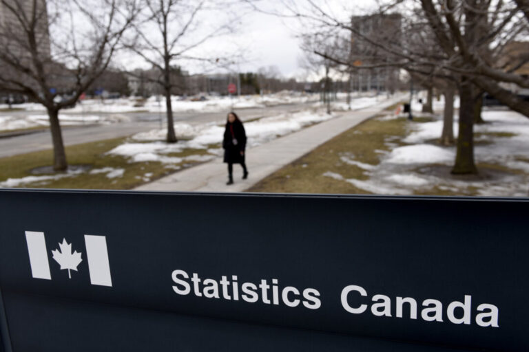 canada-enters-technical-recession-as-gdp-growth-stalls