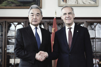 carney-meets-with-chinese-foreign-affairs-minister,-offers-no-comments