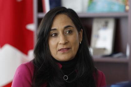 minister-anand-touts-‘middle-powers’-doctrine-in-address-to-canada’s-ambassadors