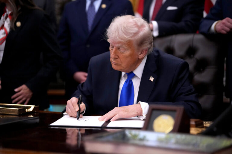 trump-signs-proclamation-to-adjust-tariffs-on-aluminum,-steel,-and-copper-imports