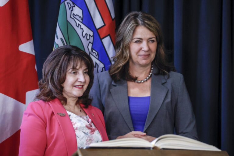 alberta-unveils-surgery-funding-model-tied-to-work-completed-instead-of-budgeted-capacity