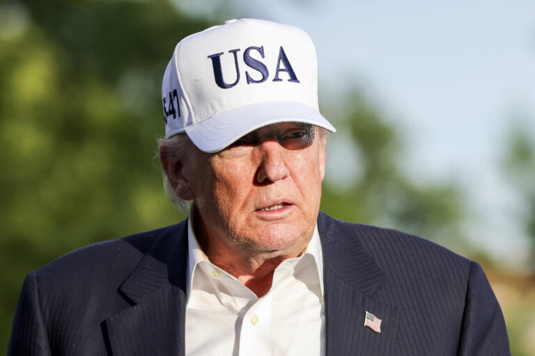 trump-revives-’51st-state’-comments-in-reaction-to-canada’s-recession-news