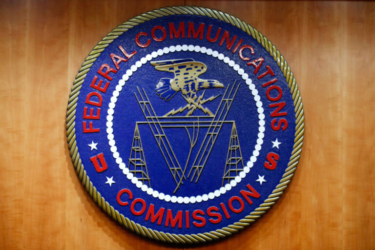 supreme-court-upholds-fcc’s-fines-against-wireless-carriers